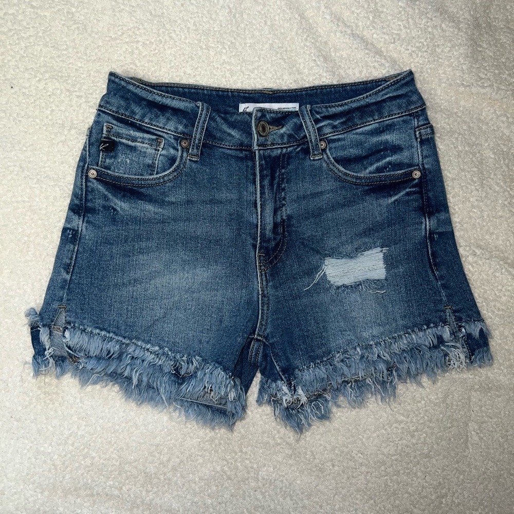 Kan Can shorts
